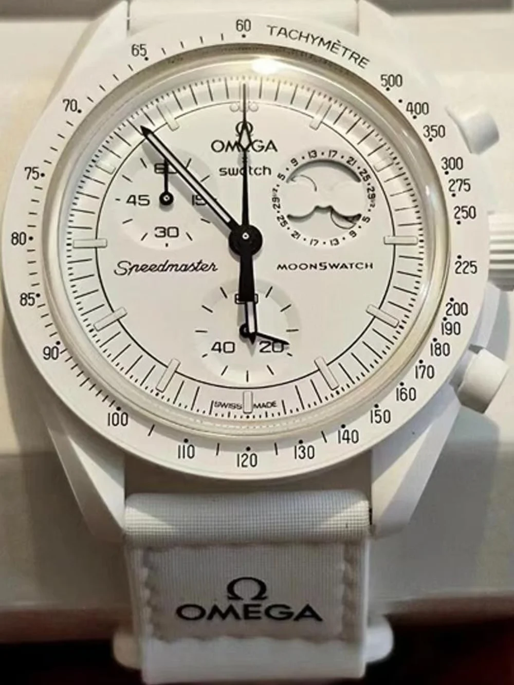 Omega x swatch “Snoopy” moonswatch mission to the moonphase bioceramic watch New